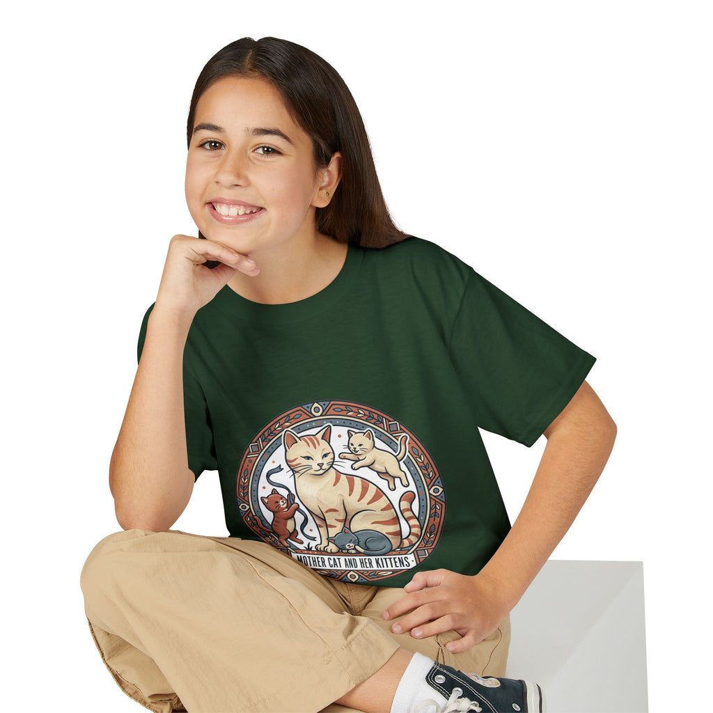 Kids' Cat Mom & Kittens Youth T-Shirt — Cute Mother Cat Illustration