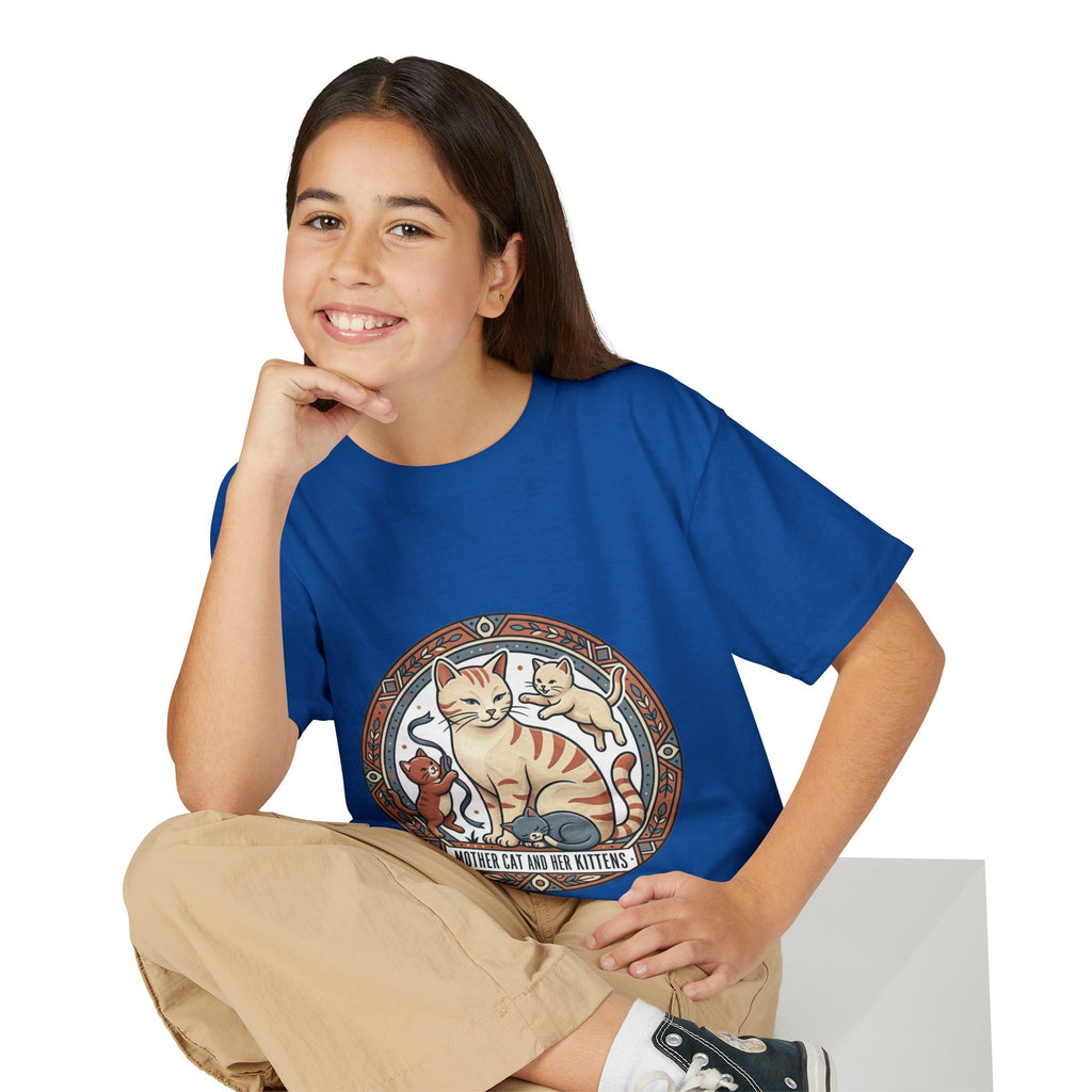 Kids' Cat Mom & Kittens Youth T-Shirt — Cute Mother Cat Illustration